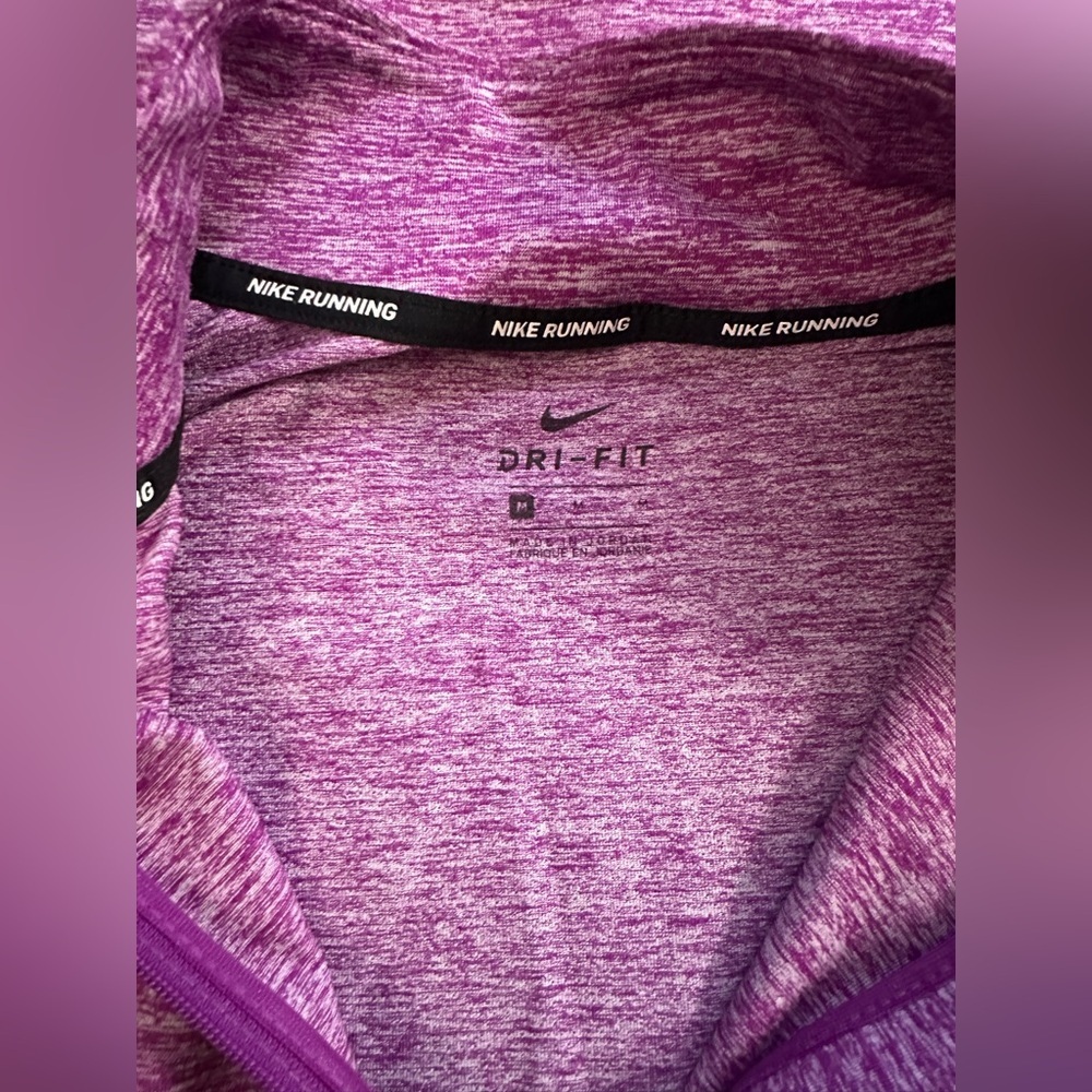 Nike dri fit purple marled 1/2 zip up running top. Size M. - Picture 4 of 4